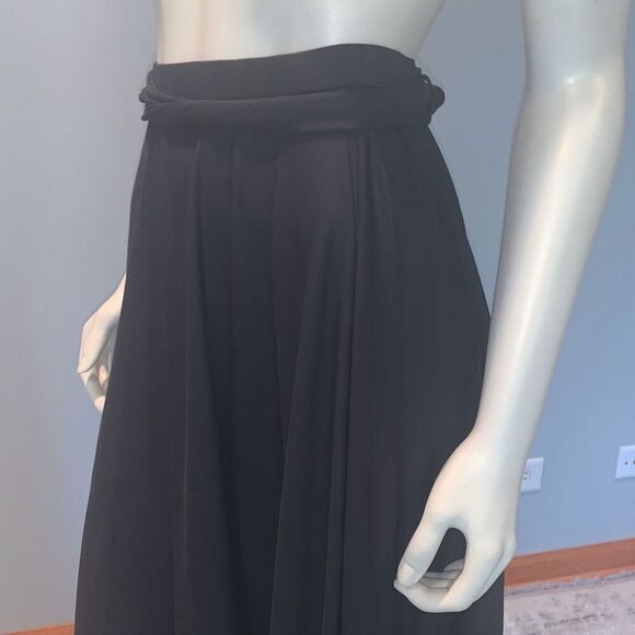 Vintage Black Maxi Skirt by Koret of California | Long Full Black Skirt | Label - Picture 12 of 15
